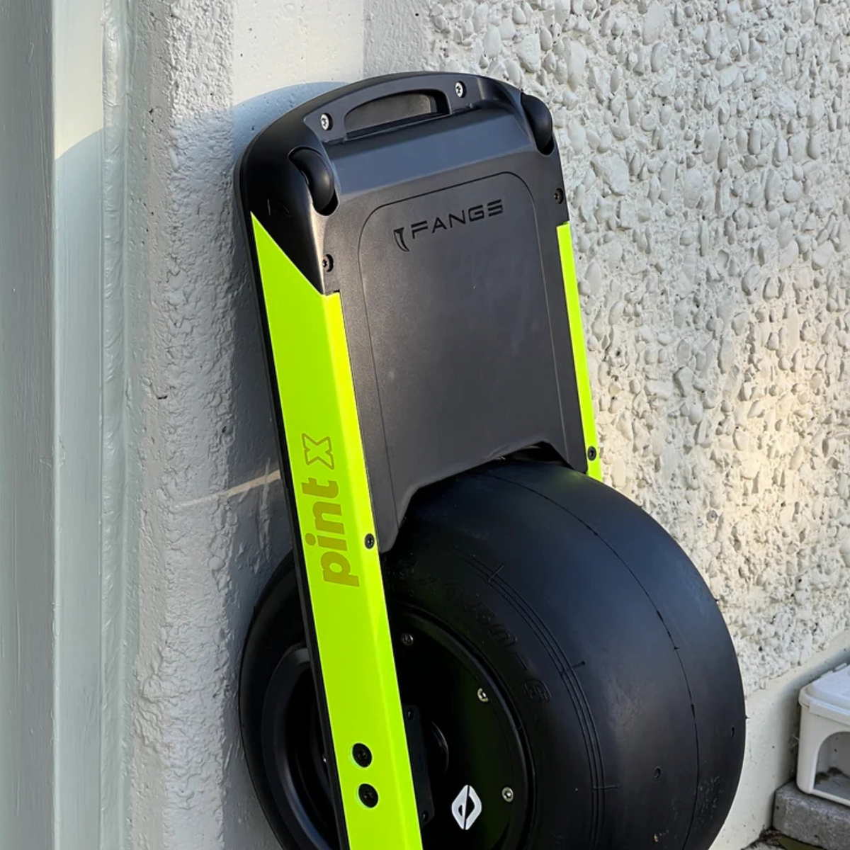 X Pints Fangs V2 Bumper Wheels for Pint / Pint X/ Pint S – Ride Charged Wheels