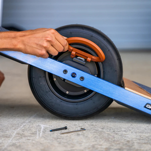 XR Mag Handle being installed on Onewheel